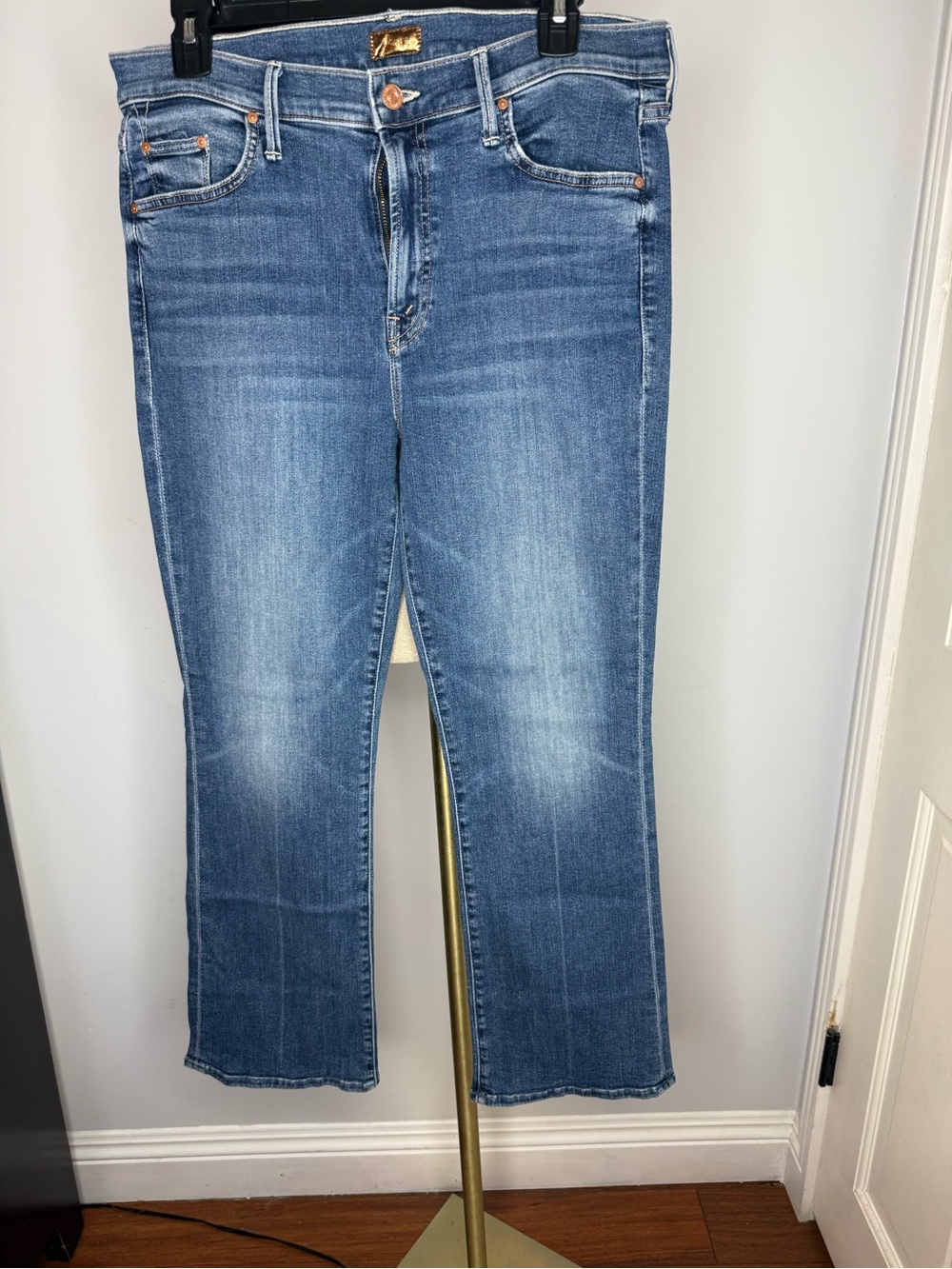 Mother the outsider ankle medium-blue "Walking on Coals" wash. size 32 - Picture 3 of 9